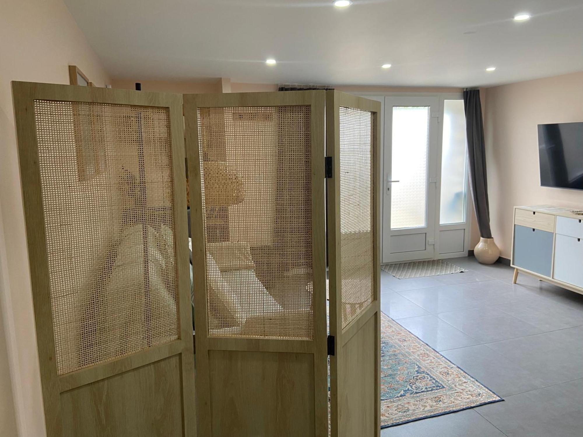 Appartement Cosy Le Lys Vert A 40Mn De Paris Dammarie-lè-Lys Exteriér fotografie